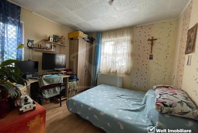 Apartament 2 camere, decomandat, parcare exterioara, cartier Iris - 2