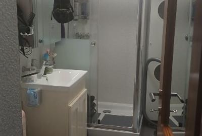 Vând apartament pe str. Libertatii nr 8 (trecere pietoni spre piață) - 8