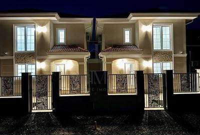 Duplex cu 5 camere în Moșnița Nouă