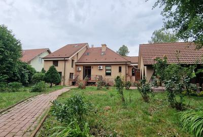 Casă individuală cu 6 camere în Trei Stejari