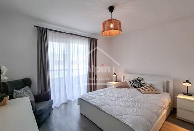 Suprafata Generoasa I Alphaville Arena - 12