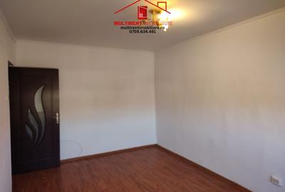 De vanzare apartament 3 camere - cu centrala pe Gaz! - 1