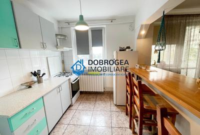 Ultracentral, 2 camere, mobilat-utilat, centrala termica, vedere spre Dunare - 4