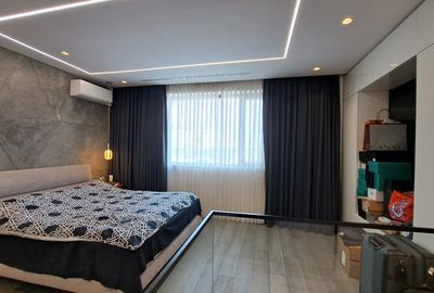 APARTAMENT 4 CAMERE CU SCARA INTERIOARA TIP LOFT -ULTRA LUX - 52