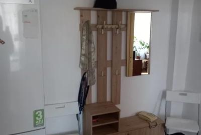 Apartament cu 2 camere nedecomandat, mobilat în Tudor Vladimirescu