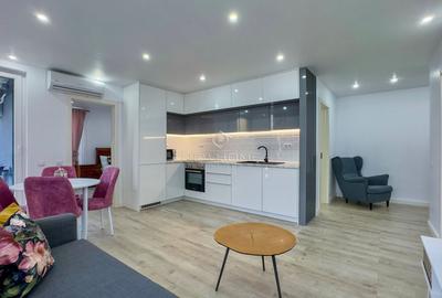 Apartament cu 3 camere de vânzare în zona Centrală - 1