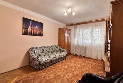 OCAZIE!!! De inchiriat 3 camere decomandat, zona Alexandru cel Bun, Cod 157809