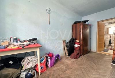 Apartament 2 camere + teren + garaj, Str. 9 Mai - 6