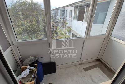 Apartament cu 3 camere, balcon, zona Sagului - 8