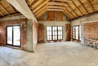 Vilă mediteraneană, pe parter, cartier cu iesire la lac, peninsula Balotesti - 8