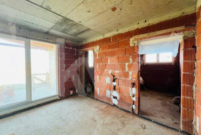 Casa unifamilială mare 5 cam, garaj, curte. Întabulată. Fughiu Oradea - 11