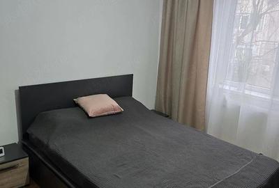 Apartament cu 3 camere decomandat, mobilat în Apărătorii Patriei