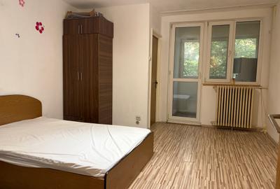 Drumul Taberei, la intersectia str. Sibiu cu 1 Mai, vanzare garsoniera, 32 mp, - 1
