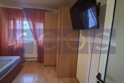 Vitan Mall  doua camere unice 6/8 - 3