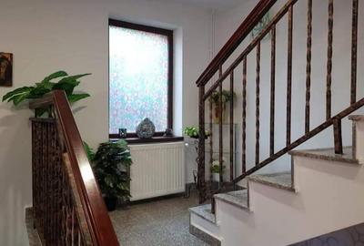 Casă individuală cu 3 camere în Rediu