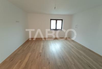 Casa 10 camere 390 mp utili - pe strada Calea Poplacii din Sibiu - 22