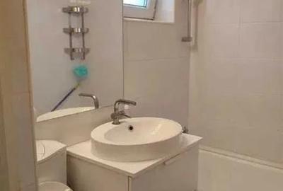 Apartament cu 2 camere semidecomandat, mobilat în Giurgiului