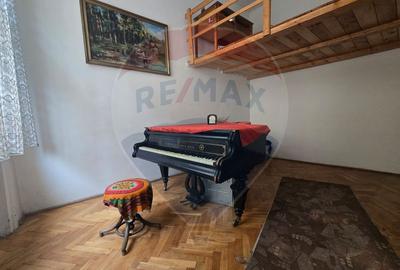 De vanzare Apartament 2 camere în clădire istorică cu lift, Str. Horea - 7