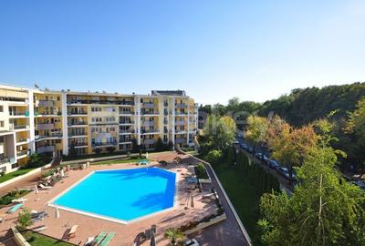 Apartament duplex cu 3 camere| vedere spre parc | piscina exterioara - 1