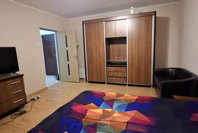 Vitan, garsoniera, etaj 3, bloc mixt anvelopat, 10 minute metrou - 1