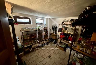 Casa cu 5 camere, 210mp utili, demisol, mobilata, Cal. Poplacii - 35