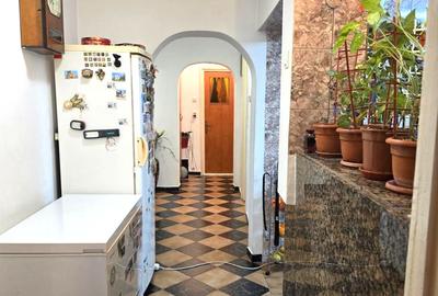 3 camere | decomandat | bloc 1980 reabilitat | 100 m Metrou Gorjului - 8