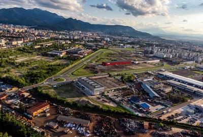 TEREN IN SENS GIRATORIU - 4