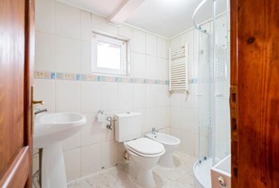 Apartament de vanzare - 9