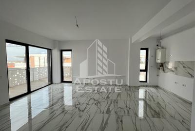 Apartament cu 2 camere semidecomandat în Giroc