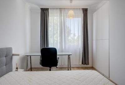 Loc parcare inclus.Mobilat si utilat.View placut - 16