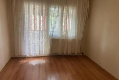 Apartament 2 camere , cartier Sud , 44 mp , centrala termica proprie , liber - 1