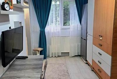 Garsoniera in Ploiesti, zona Democratiei - 1