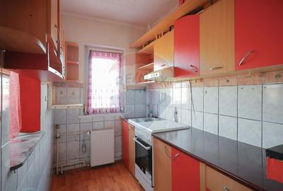 Apartament cu 2 Camere de Vânzare, zona Horea - 3