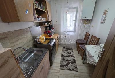 2 Camere Decomandat- Mobilat si utilat- Zona Mircea cel Batran - 4