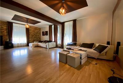 DAMBOVITA - CASA 4 CAMERE - 2 BAI - 4 LOCURI PARCARE - TERASA - 3