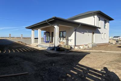 Oportunitate! Vila modernă 4 cam, asfalt, toate utilitățile! Comision0 - 6