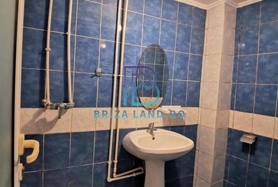 Soseaua  Chitilei, Crusovat, casa P+Pod, sup. 238mp, 9 camere - 3 apartamente - 18