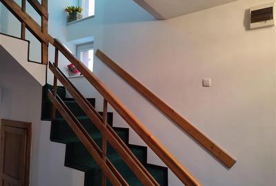 VILA 5 CAMERE, FARA CURTE, GARAJ, CENTRAL, ZONA LIVADA POSTEI - 7