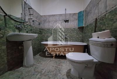 Spatiu de birou sau apartament cu 3 camere, 85 mp utili, Boul Rosu - 7