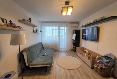 Apartament cu 2 camere semidecomandat în 1 Decembrie 1918