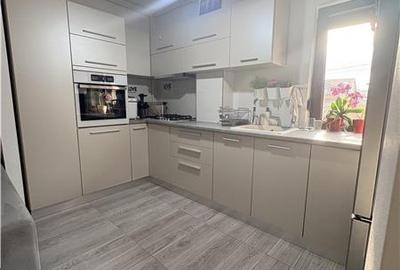 Apartament 3 camere Poarta 6, Modern, Mobilat, Loc de parcare - 8