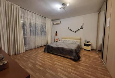 Garsonieră decomandată, mobilată în Brâncoveanu
