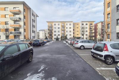 Apartament cu 2 camere decomandat, mobilat în 13 Decembrie