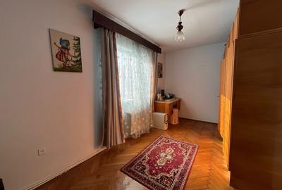 Vând apartament cu 4 camere în Gojdu - Școala Andrei Șaguna - 3