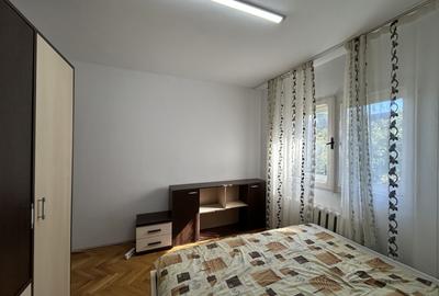 Apartament 2 camere, decomandat, etaj 4, zona Soarelui - 3