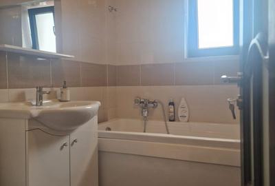 Apartament 2 camere bloc nou școala 7 - 1