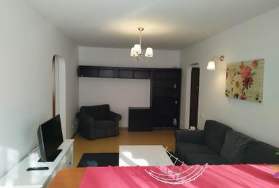 Apartament cu 2 camere semidecomandat, mobilat în Drumul Taberei