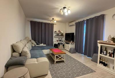 Apartament cu 2 camere decomandat, mobilat în Soarelui