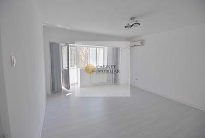 2 camere I Bd Decebal -Rond Alba Iulia I Etaj 1/8 I Bloc 1990 - 1