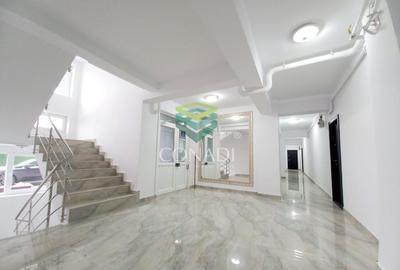 Apartament cu 2 camere semidecomandat în Est